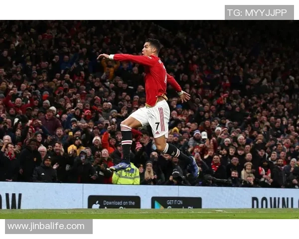 二夫领衔足球新风潮:从草根到顶级球星的奋斗历程与成就 二夫领衔足球新风潮:从草根到顶级球星的奋斗历程与成就