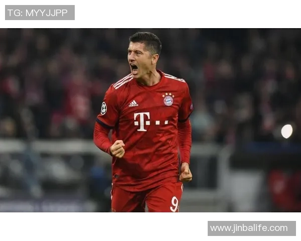 十大足球巨星专属主题曲盘点与背后故事解析