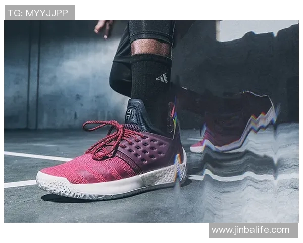 篮球鞋设计灵感来源于足球明星个性化风格的跨界融合探索